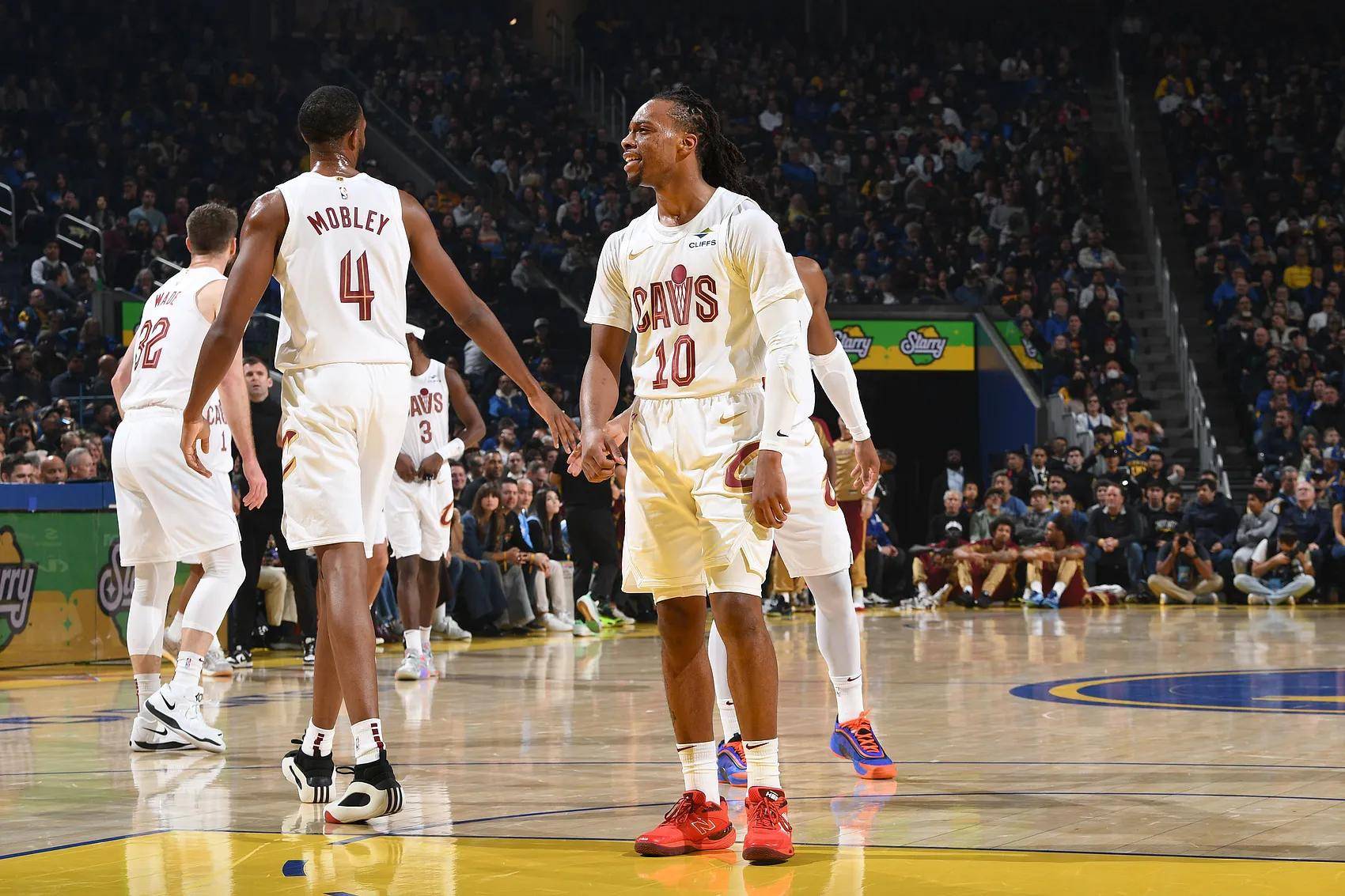 德布劳内焦点对战，阿扎伦卡与30激战西班牙队分钟，败北胜负难料！的简单介绍九游游戏盒下载