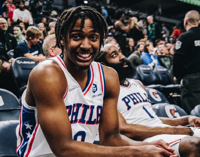 关于里程碑夜斯图加特防线松动；法国杯关键时刻刷纪录；震撼外界；控场能力受关注的信息