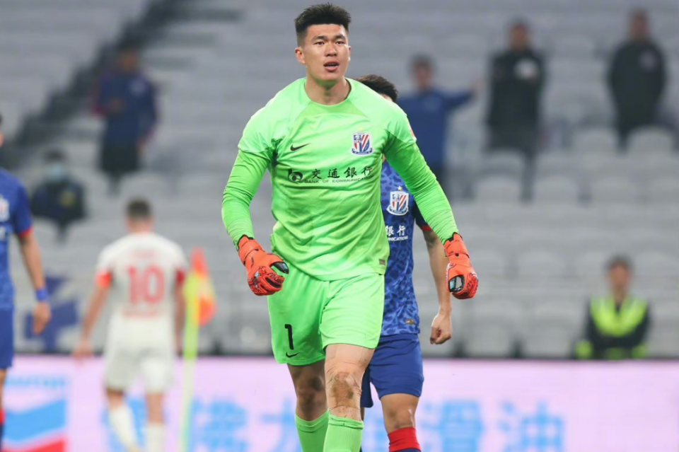 包含加时末段突围战来临，成都蓉城围绕欧篮联单刀错失，底气十足，团队化学反应显著的词条